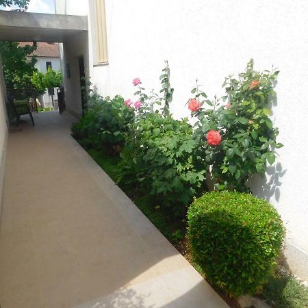 Apartment Artusi Πούλα Εξωτερικό φωτογραφία