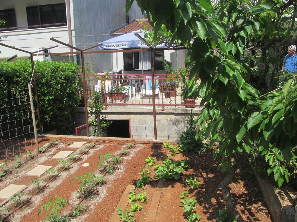Apartment Artusi Πούλα Δωμάτιο φωτογραφία