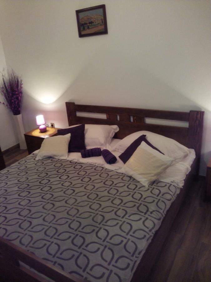 Apartment Artusi Πούλα Εξωτερικό φωτογραφία